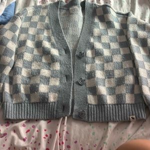 ABERCROMBIE SWEATER!!